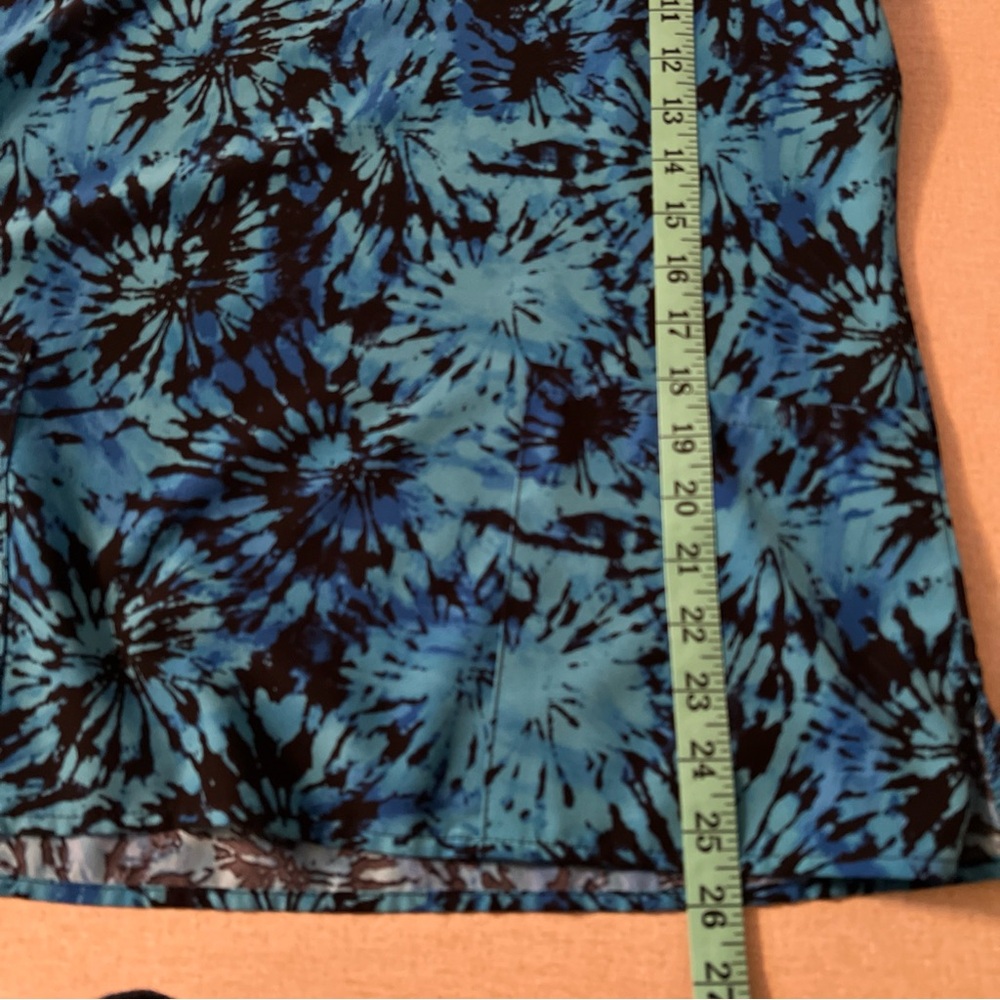 Zoe + Chloe Womens Medium Floral V-Neck Scrub Top Pockets Stretch. - Picture 6 of 6
